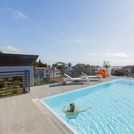 Terrace Mar
