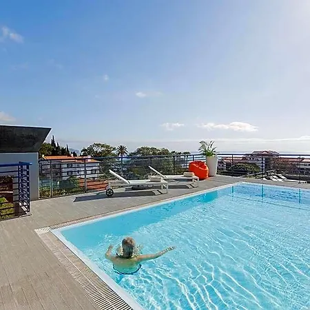 Terrace Mar Funchal (Madeira)