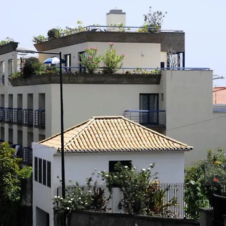 Terrace Mar Funchal (Madeira)